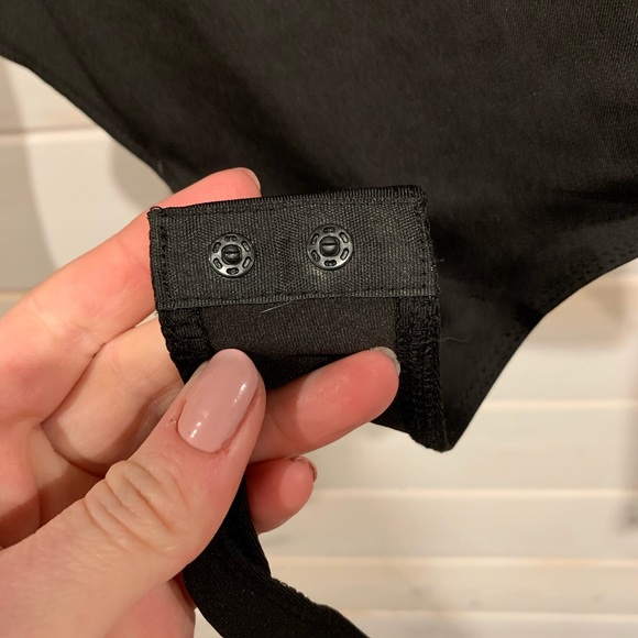 Basik | Black Bodysuit - Picture 4 of 4